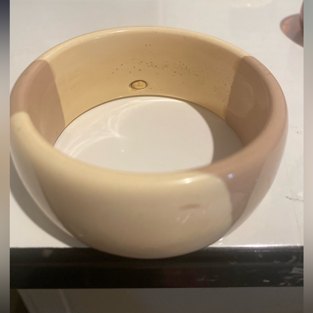 Givenchy Taupe and Cream Lucite Pattern Bangle Bracelet Vintage